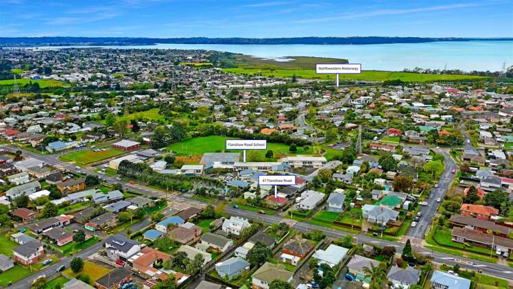 1/47 Flanshaw Road Te Atatu South_5