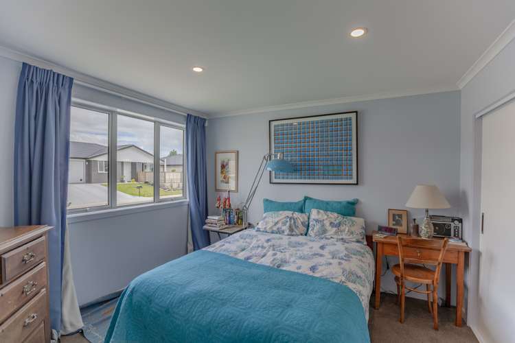 50/36 Henry Russell Estate Waipukurau and Surrounds_8