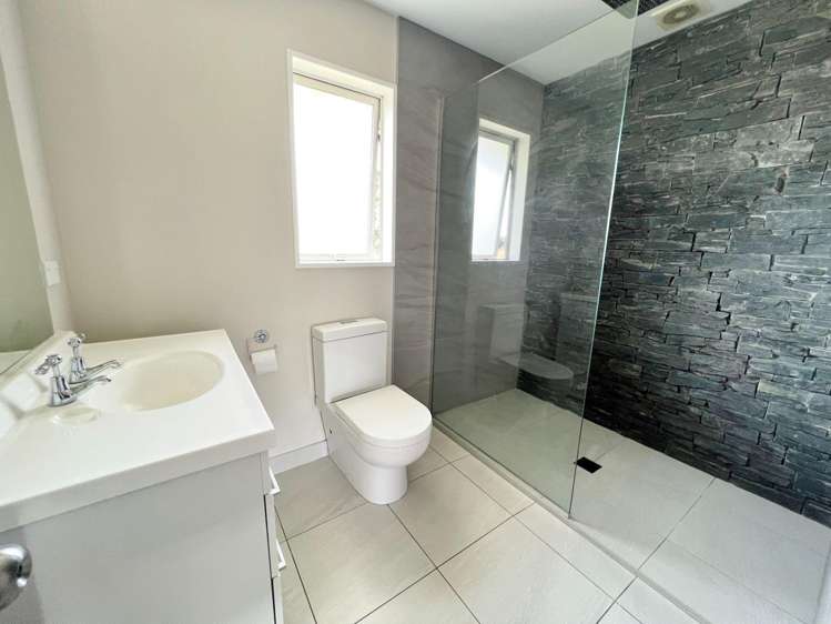 143 Telegraph Rd Burnham_8