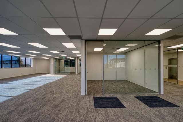 Refurbished Eden Terrace full floor