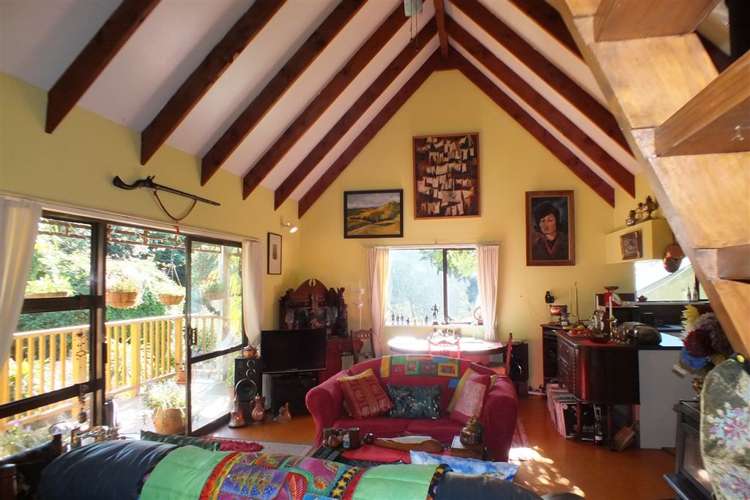 223 Middle Road Pigeon Bay_7