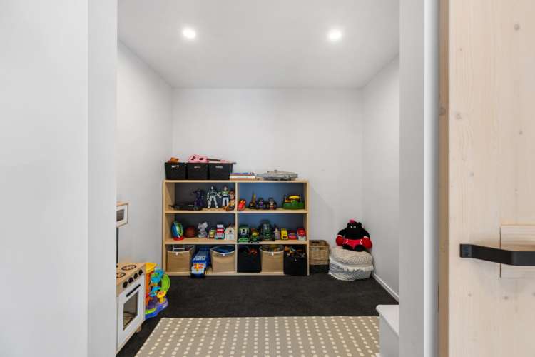 39 Plover Avenue Amberley_21