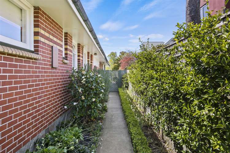 1/10 Bretts Road Saint Albans_8