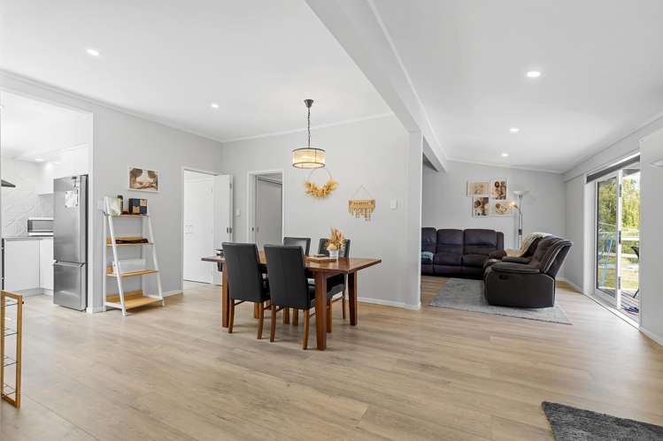 955 River Road Queenwood_2