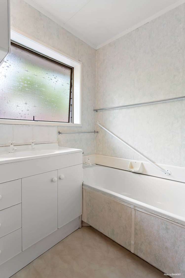 1/56 Te Atatu Road Te Atatu South_12