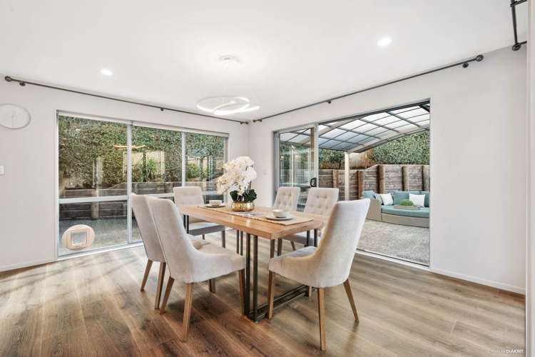 10 Carol Lee Place Albany Heights_15