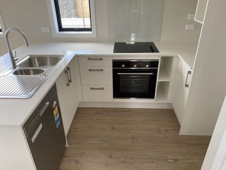1/125B Metcalfe Road 1774_2