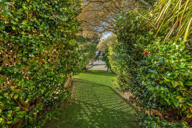 21B Settlers Grove Orewa_30