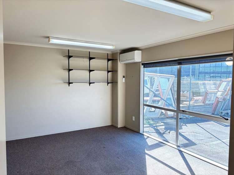 32A Market Place Papamoa_9