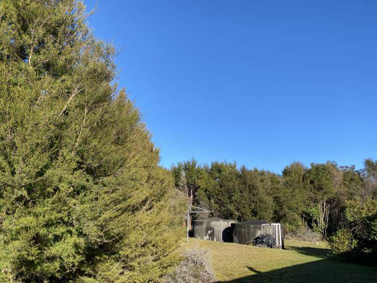 154 Rangihaeata Road Kahurangi National Park_4