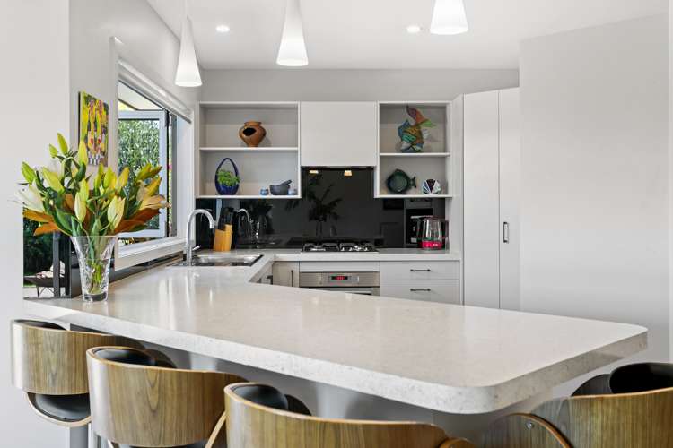 261 Victoria Road Pukemoremore_6