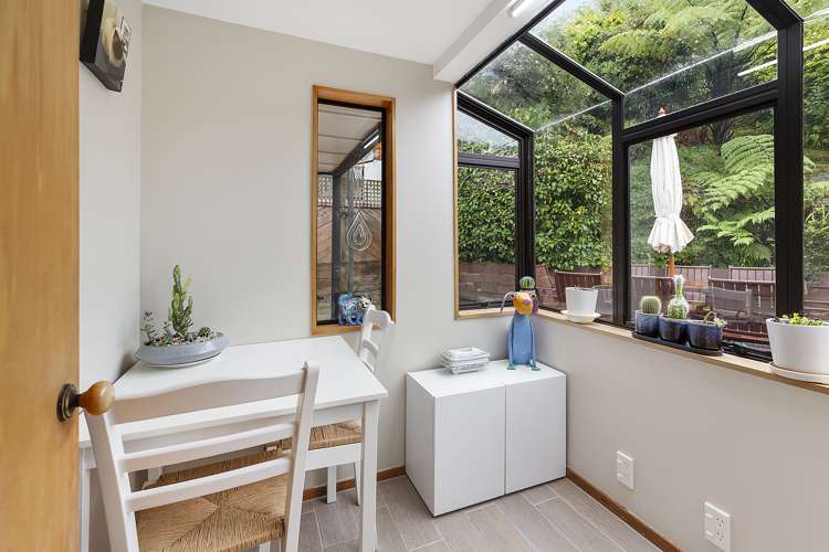 25 Thatcher Crescent Crofton Downs_12