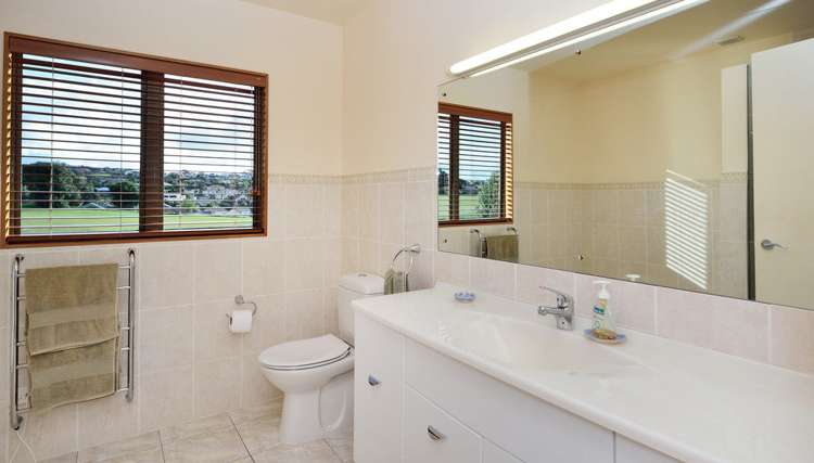 37 Fingal Way Gulf Harbour_14