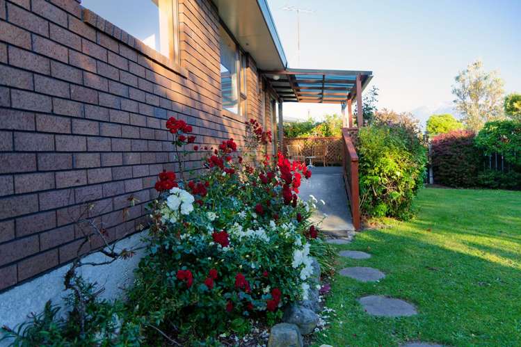 283B Scarborough Street Kaikoura_25