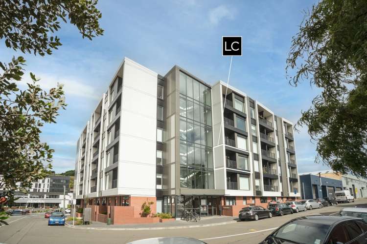 317/21 King Street Mount Cook_10