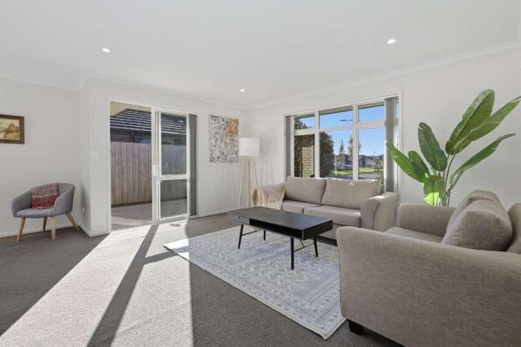 35 Leet Crescent 1131_6