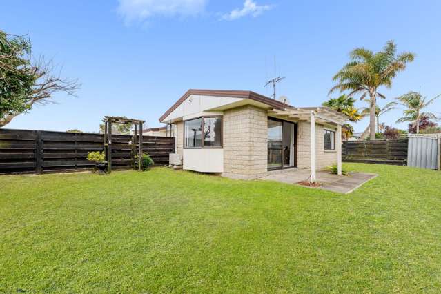 15b Meadowland Street Matua_2