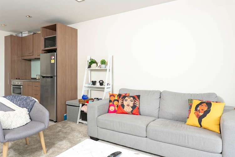 704/85 Beach Road Auckland Central_11