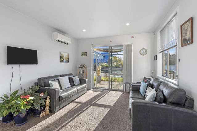 1/8 Evatt Street Bryndwr_4