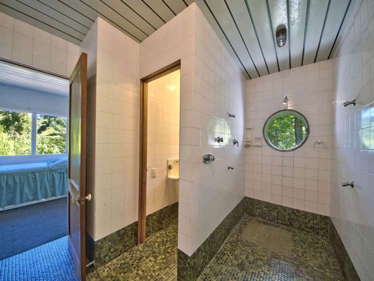 1/51 Quinns Road Waiatarua_29