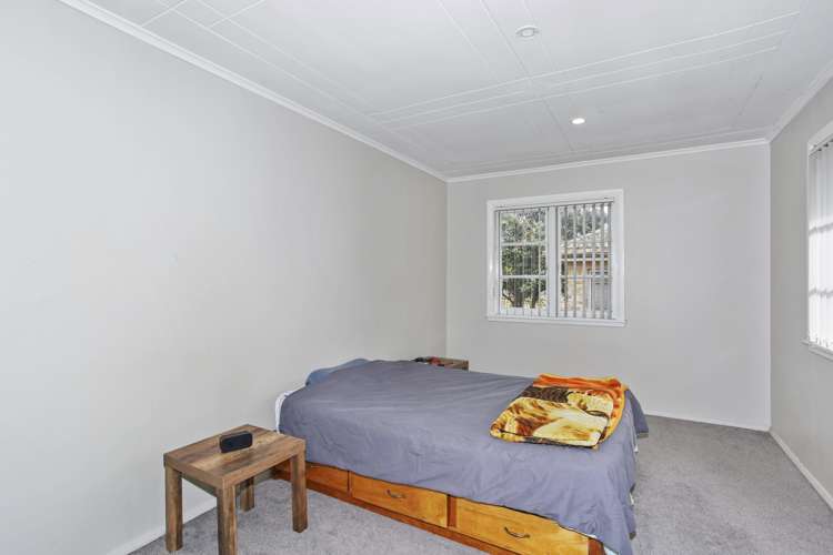 52 Churchill Avenue Manurewa_10