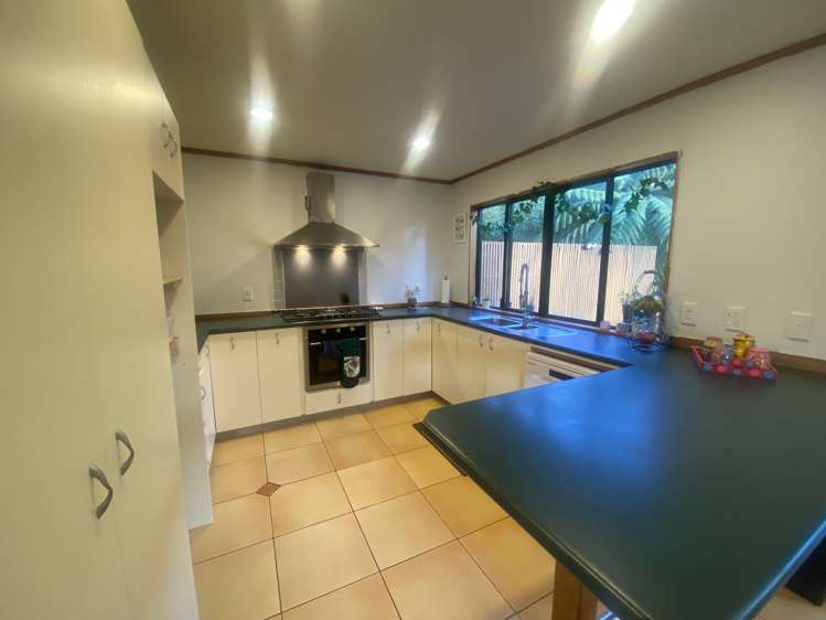 1/8 Swainson Street Naenae_4