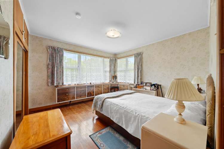 69 Woodside Road Massey_14