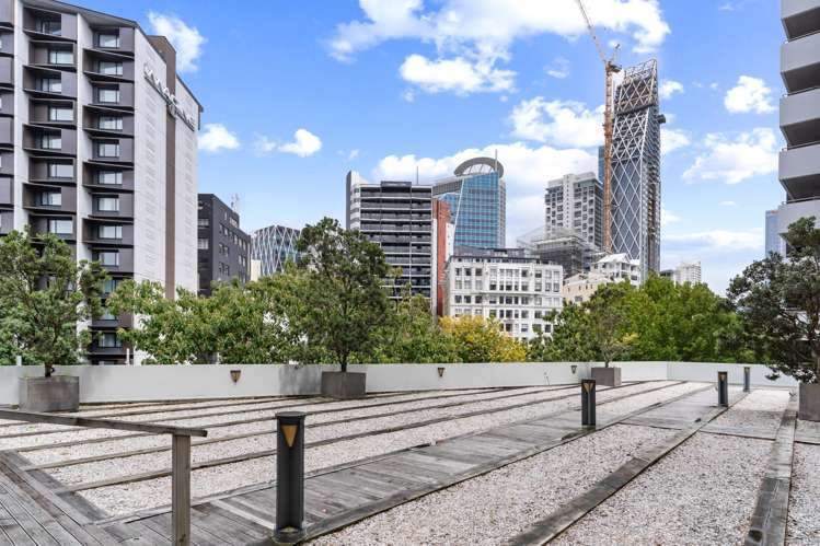 508/30 Beach Road Auckland Central_14