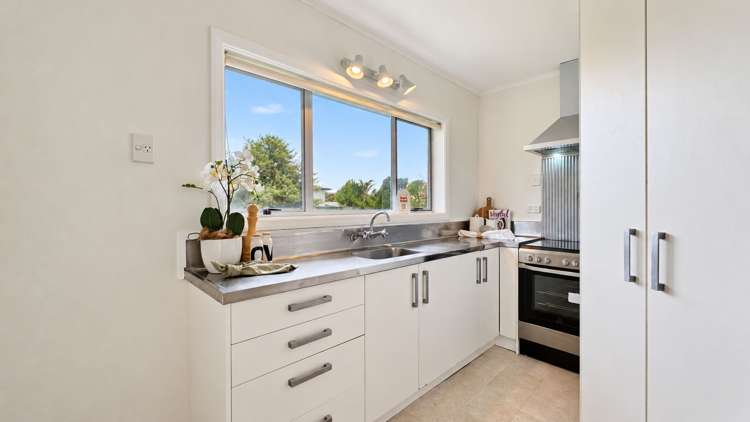 77 Devon street Glenholme_8
