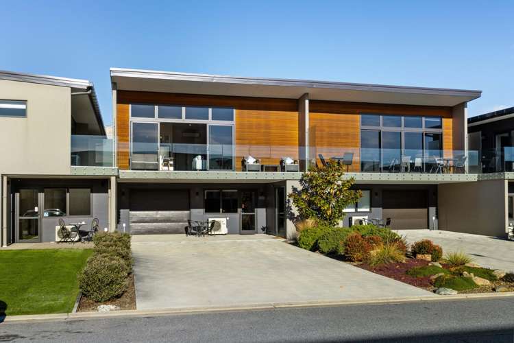 12 Daytona Avenue_0