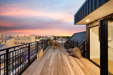 401/70 Tennyson Street_2