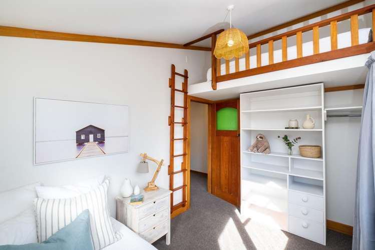 2 Gow Avenue Haumoana_8