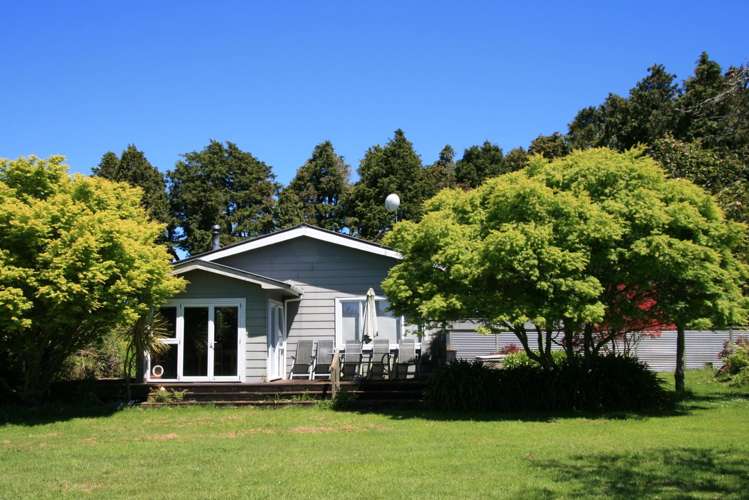 2105 and 2127 Hastings Road Stratford_16