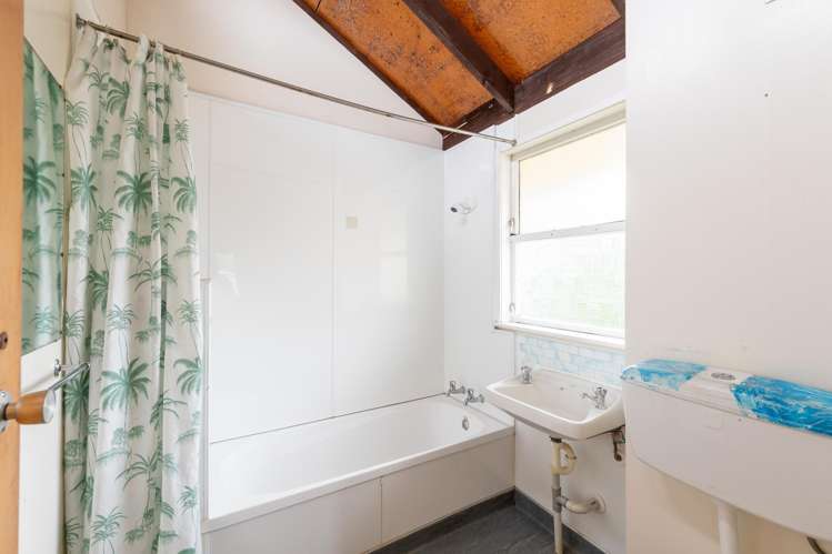 4/3 Bouverie Street, Lower Hutt Petone_7