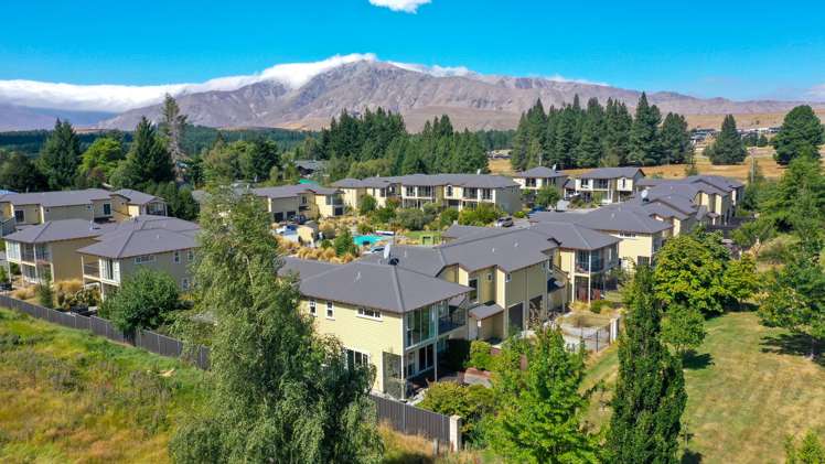 25/1 Beauchamp Place Lake Tekapo_32