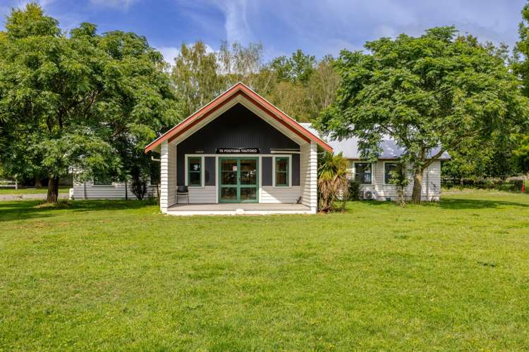 58, 58a 58b White Road Otane_23