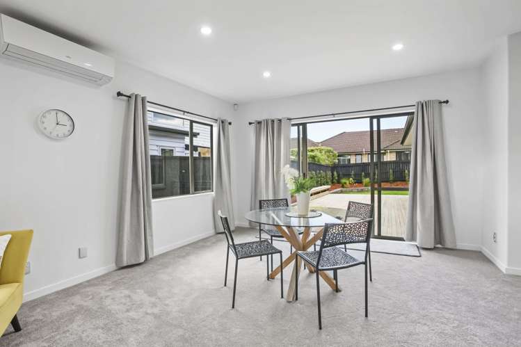 108 Simpson Road Henderson Heights_9