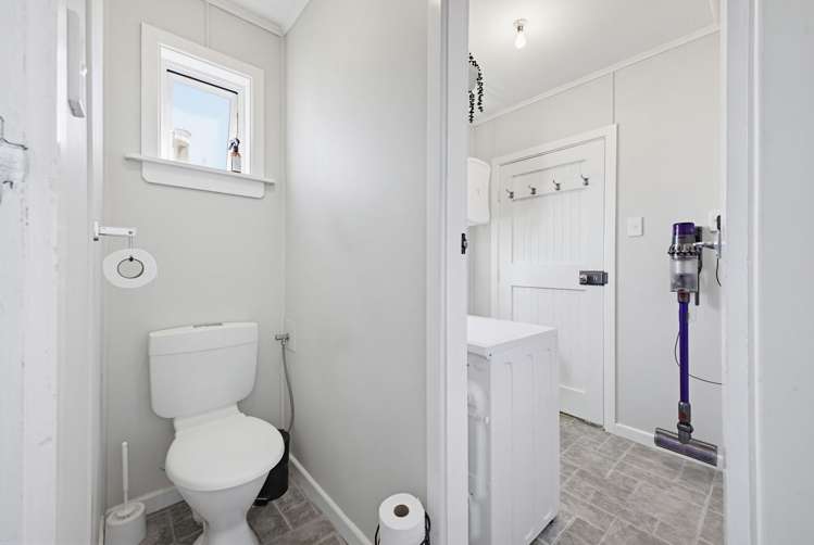 22 Brookes Terrace Waitara_22
