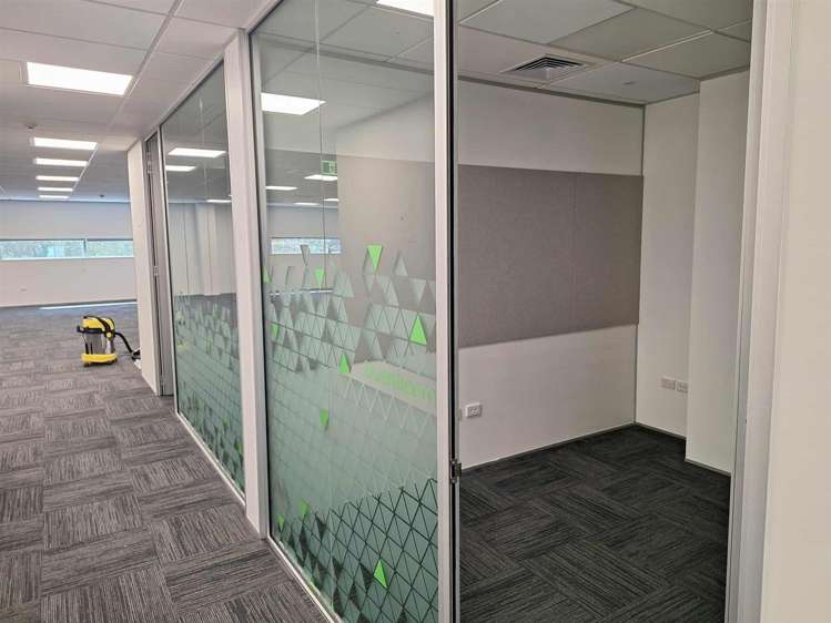 92 Russley Road Russley_6