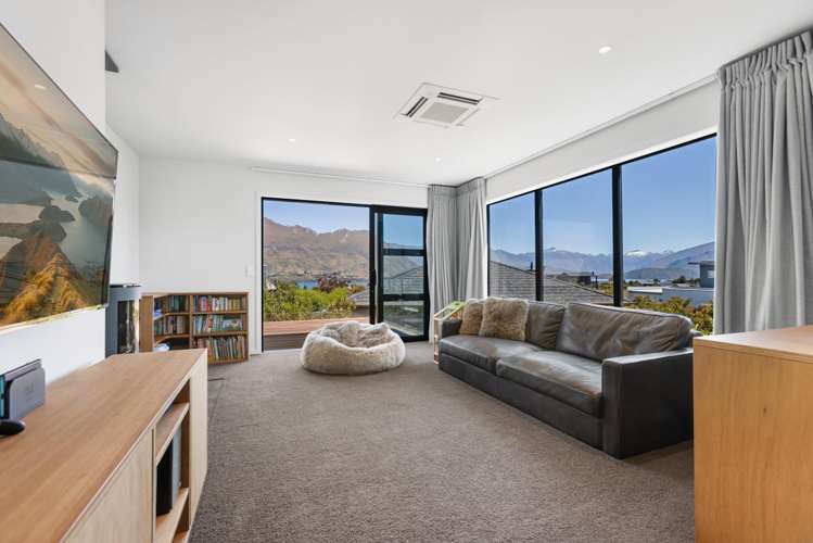 41 Infinity Drive Wanaka_13