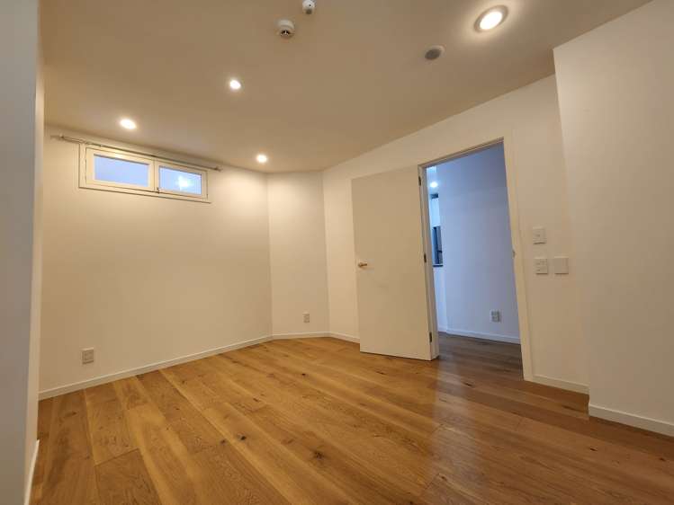 Gc/23 Upper Queen Street Auckland Central_7