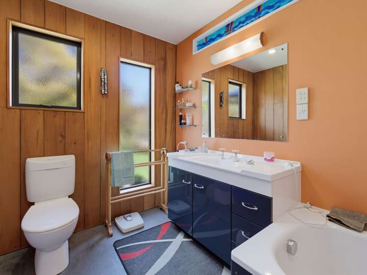186 Sunset Valley Road Upper Moutere_33