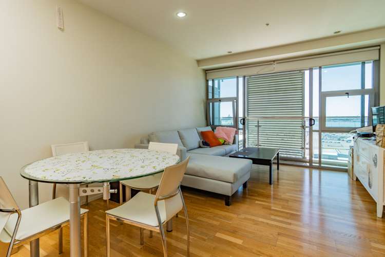 1403/30 Beach Road Auckland Central_6