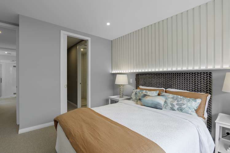 90 Southfield Drive Lincoln_15