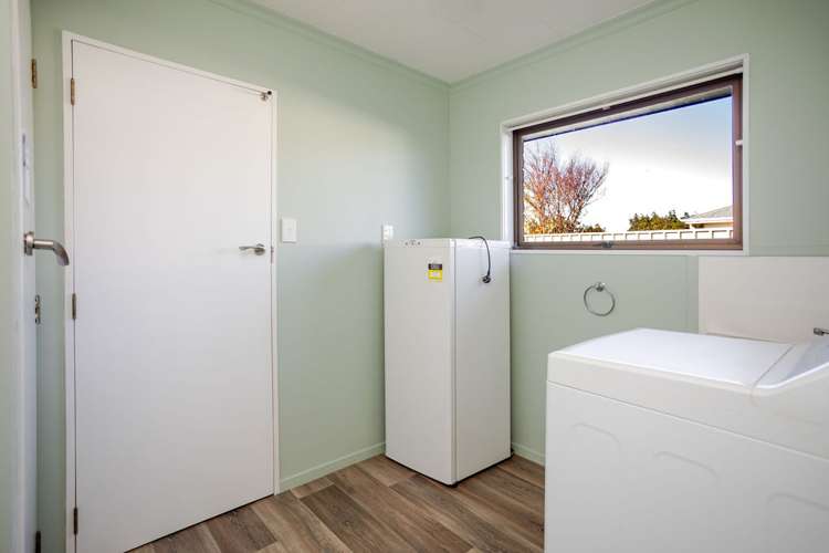 14 George Street Dannevirke_16