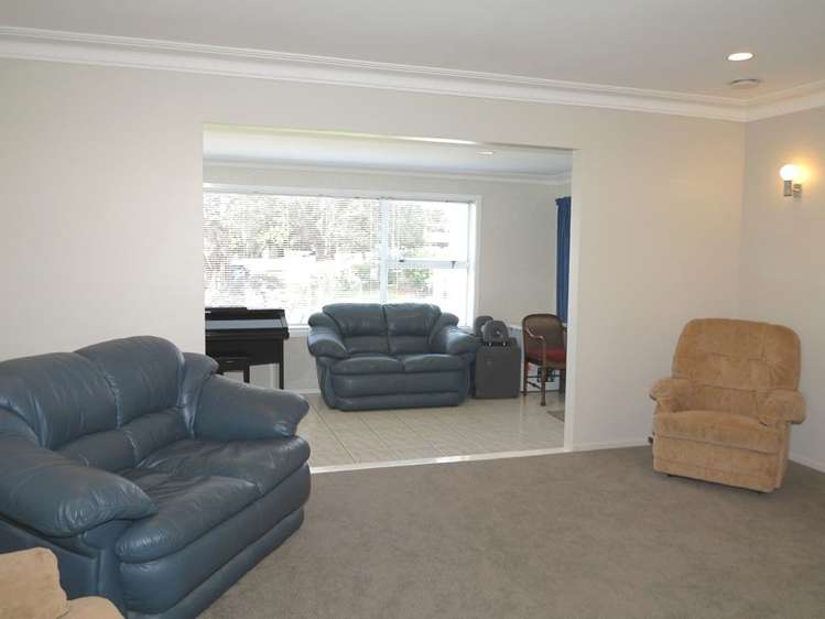 49 Kia Ora Road Beach Haven_5