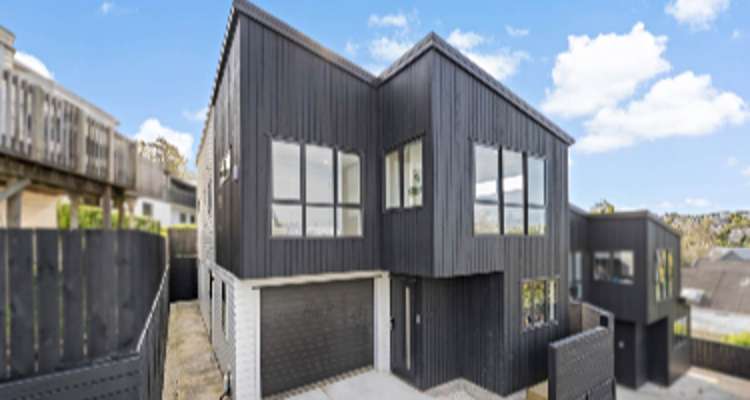 83a Penzance Road_0