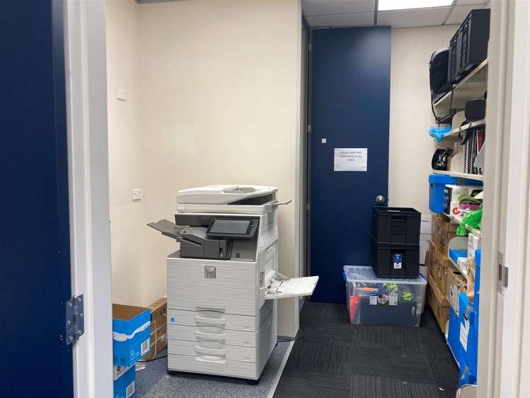 Suites 4, 5 and 6. Level 3, 29 Waterloo Road Lower Hutt_14