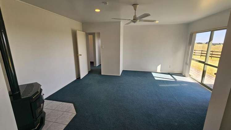 44 Otaraoa Road Waitara_5