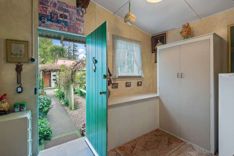 5 Charles Street Waddington_14